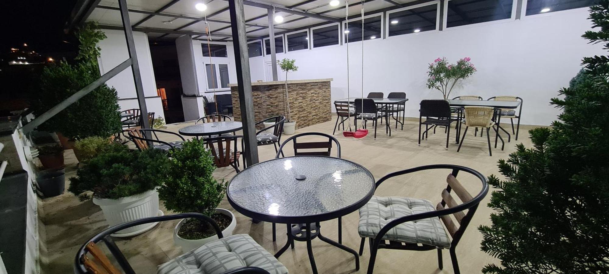 Balkan Pearl Apartments Бар Экстерьер фото